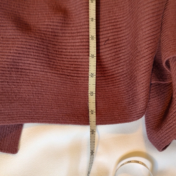 Elegant Dusty Plum Sweater - Picture 4 of 5